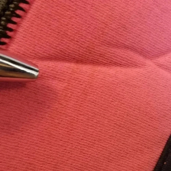 Vintage Women's Ocean Quest Pro Pink and Black Wet Suit Sz S - Picture 7 of 10